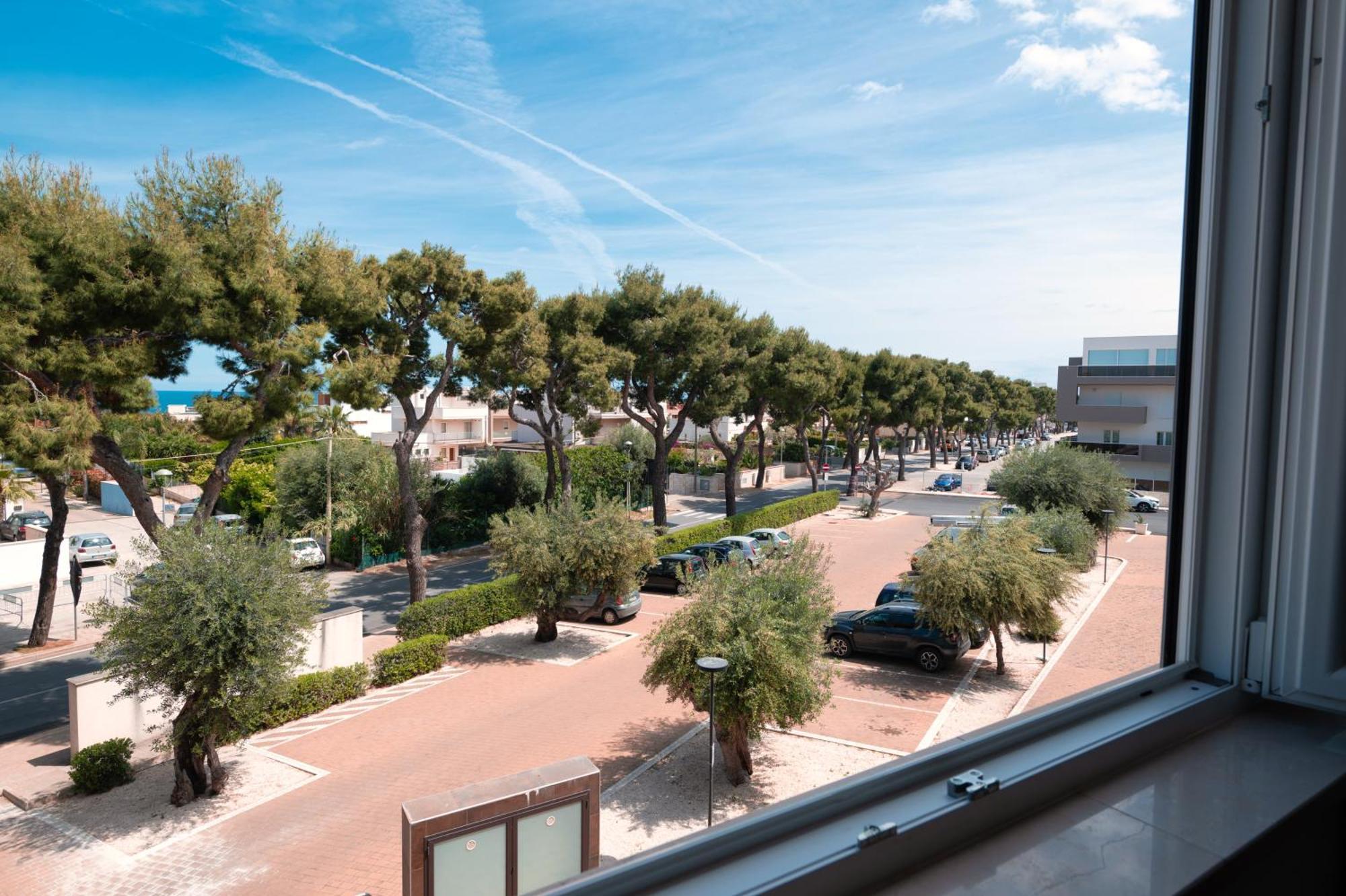 Monopoli Favolosa - Spacious 100Mq Apt. W/ Parking Buitenkant foto